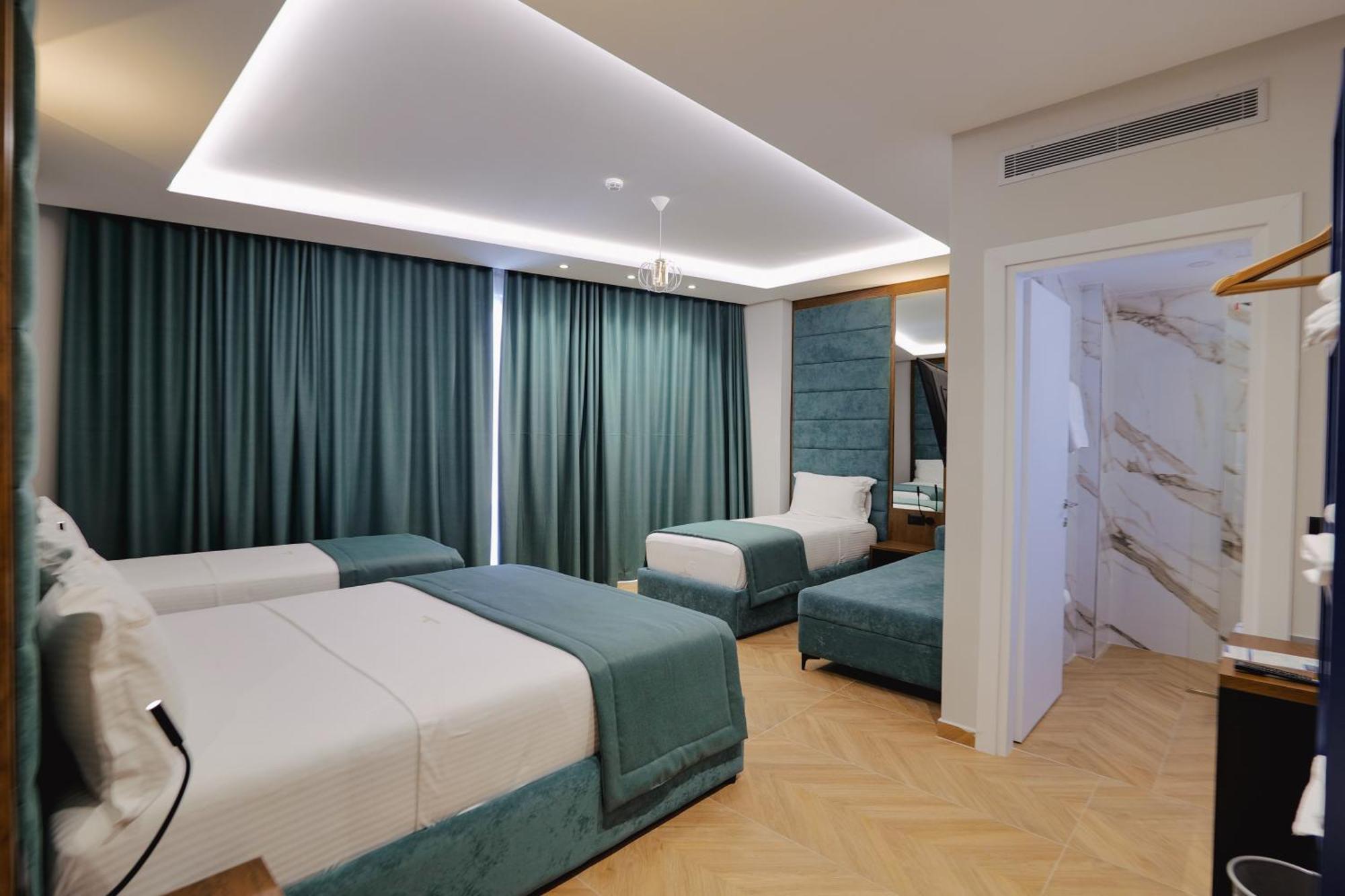 Duka'S Hotel Ksamil Extérieur photo