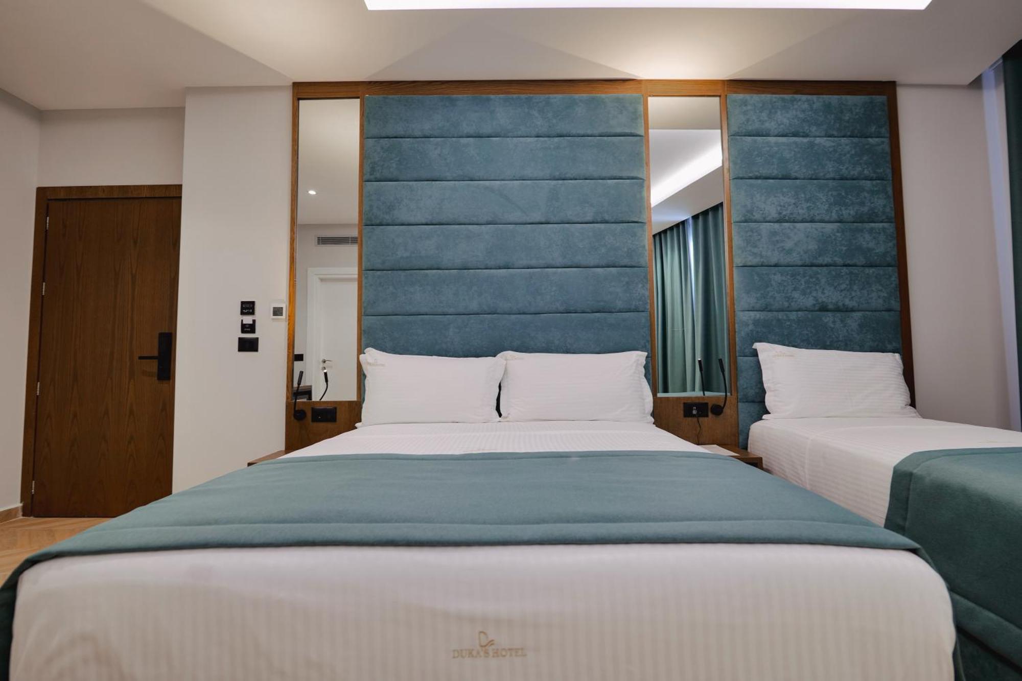 Duka'S Hotel Ksamil Extérieur photo