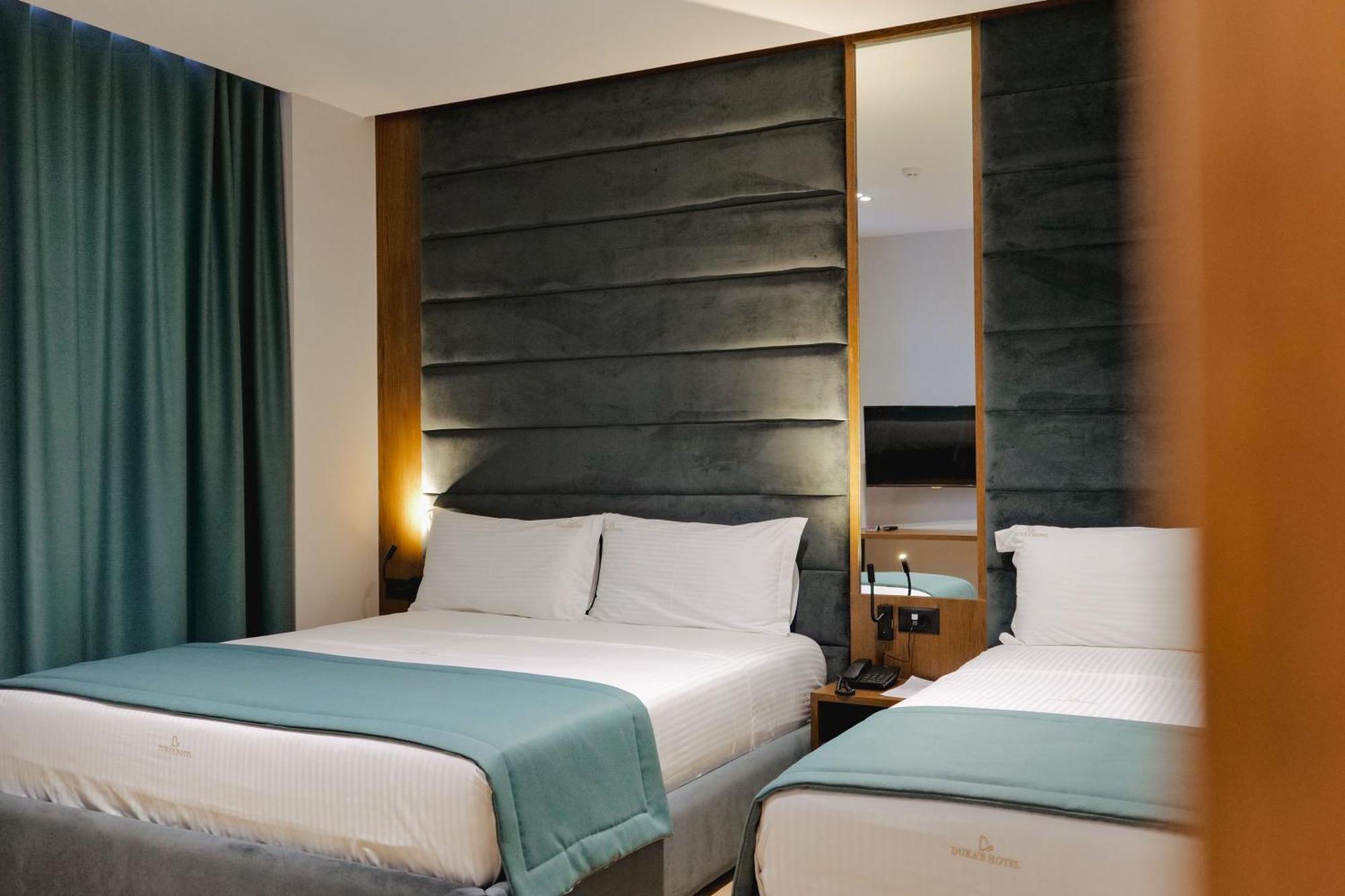 Duka'S Hotel Ksamil Extérieur photo