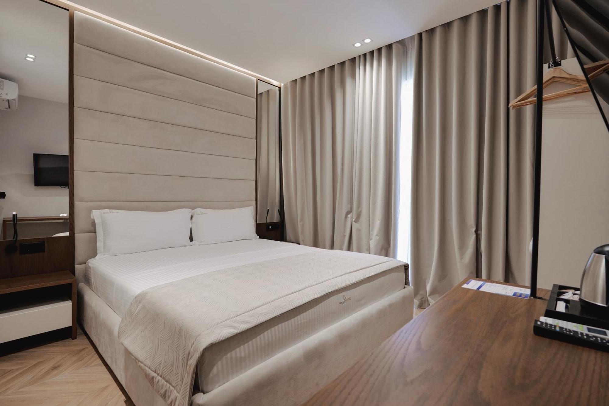 Duka'S Hotel Ksamil Extérieur photo