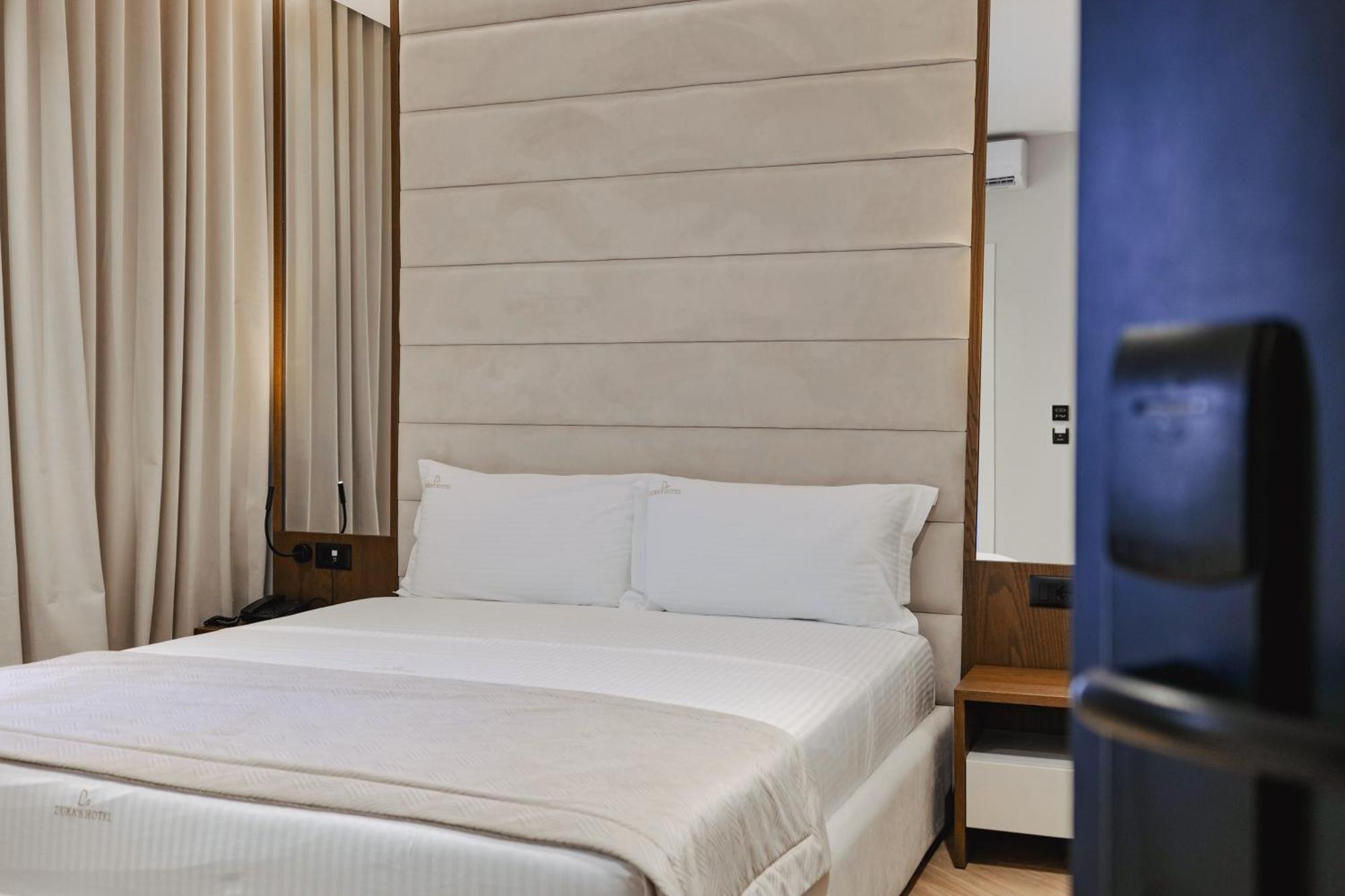 Duka'S Hotel Ksamil Extérieur photo