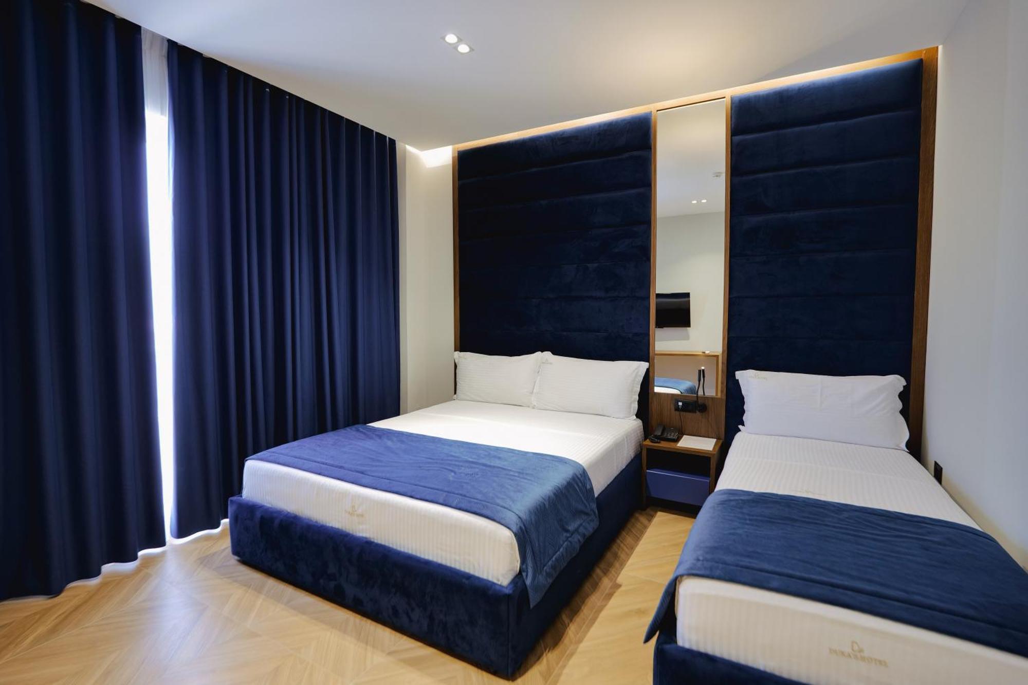 Duka'S Hotel Ksamil Extérieur photo