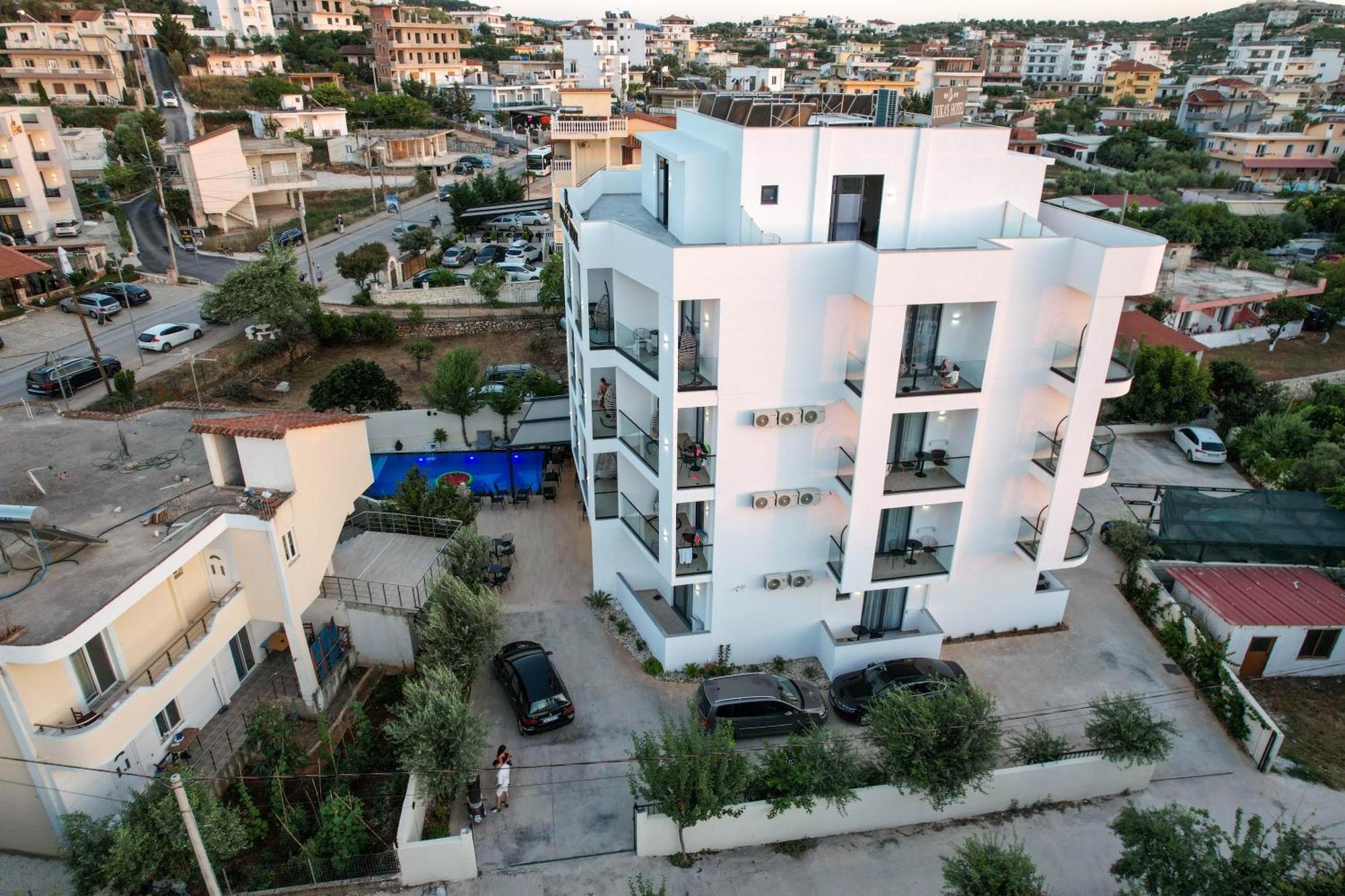 Duka'S Hotel Ksamil Extérieur photo