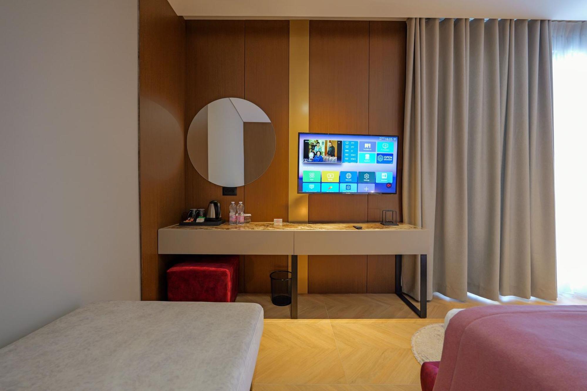 Duka'S Hotel Ksamil Extérieur photo